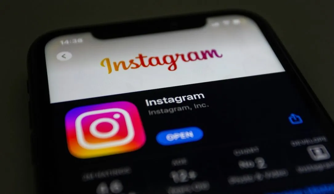 Instagram alertará a los padres cuando sus hijos busquen términos relacionados con el autolesionismo.