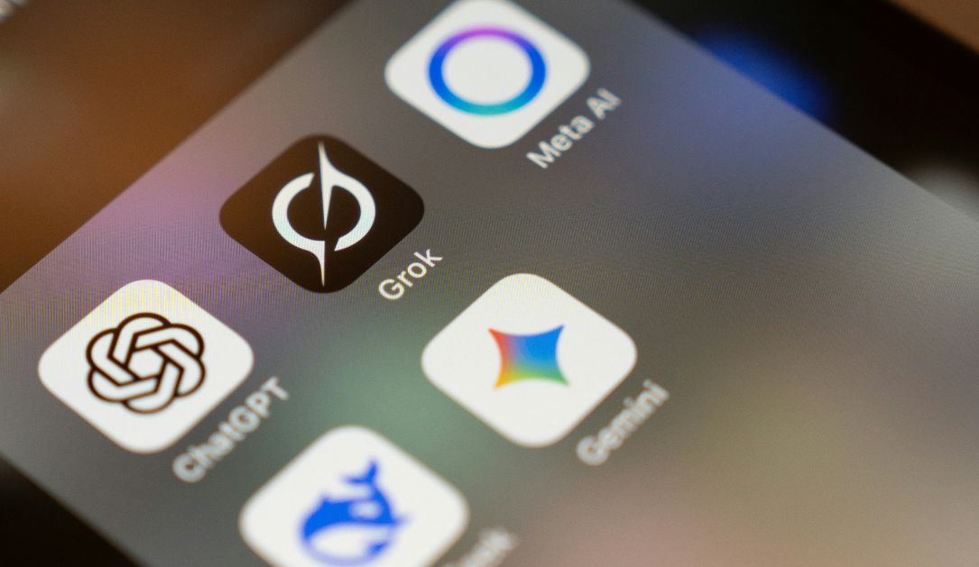 El gobierno del Reino Unido amenaza a directivos tecnológicos con prisión si no combaten adecuadamente las herramientas de nudificación.