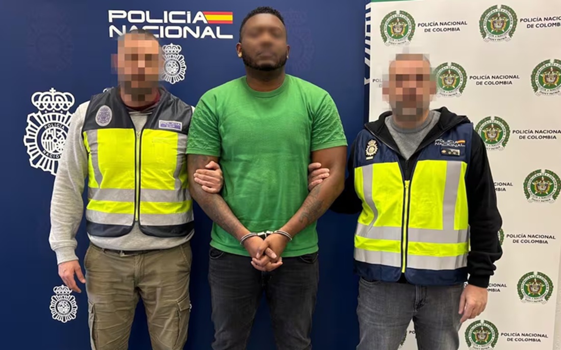 Persecución en el Caribe: los narcotraficantes arrojan 5.000 kilos de cocaína al mar para evadir la captura.