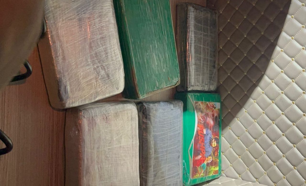 Confiscan cocaína y barras de oro en la ruta entre Países Bajos y Turquía