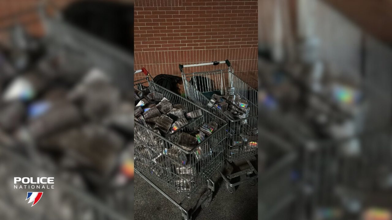 Detienen un importante envío de hachís entre España y Francia.