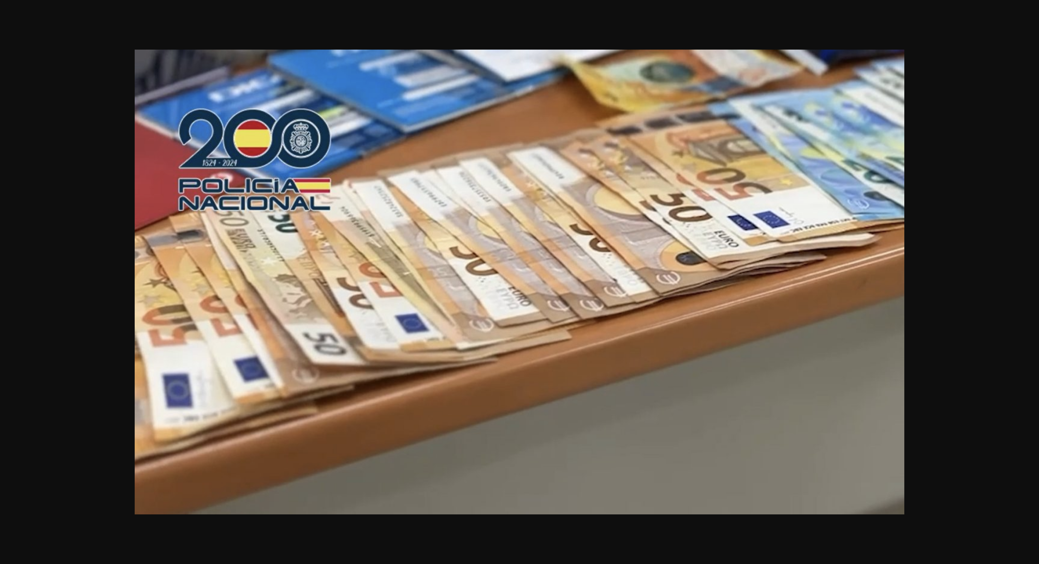 Desmantelan una red en África dedicada al tráfico de menores desde las Islas Canarias.