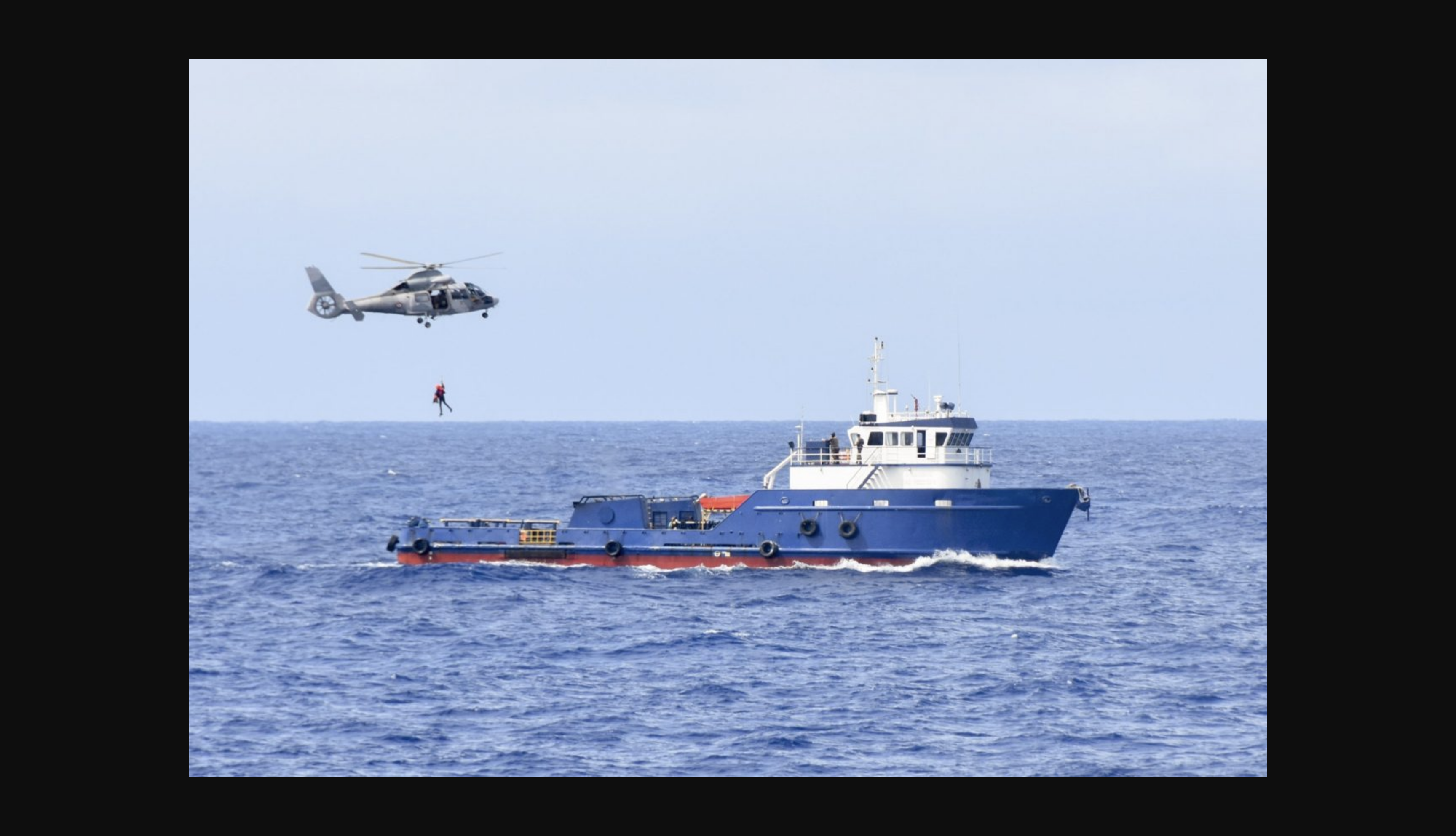 Interceptan un remolcador igual al Karar cargado con 5.000 kilos de cocaína en el Pacífico